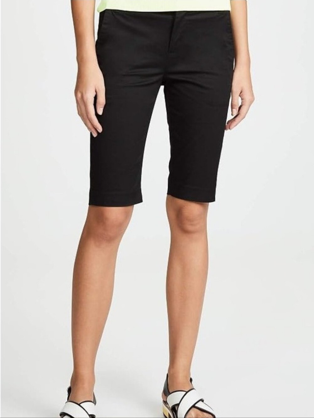 Vince Side Buckle Bermuda Shorts Cotton Twill Knee length Black Size 6 Org. $115